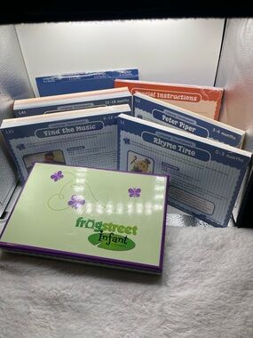 Frog Street Infants 0-18 Months “Building Strong Foundations” Curriculum w/ Box